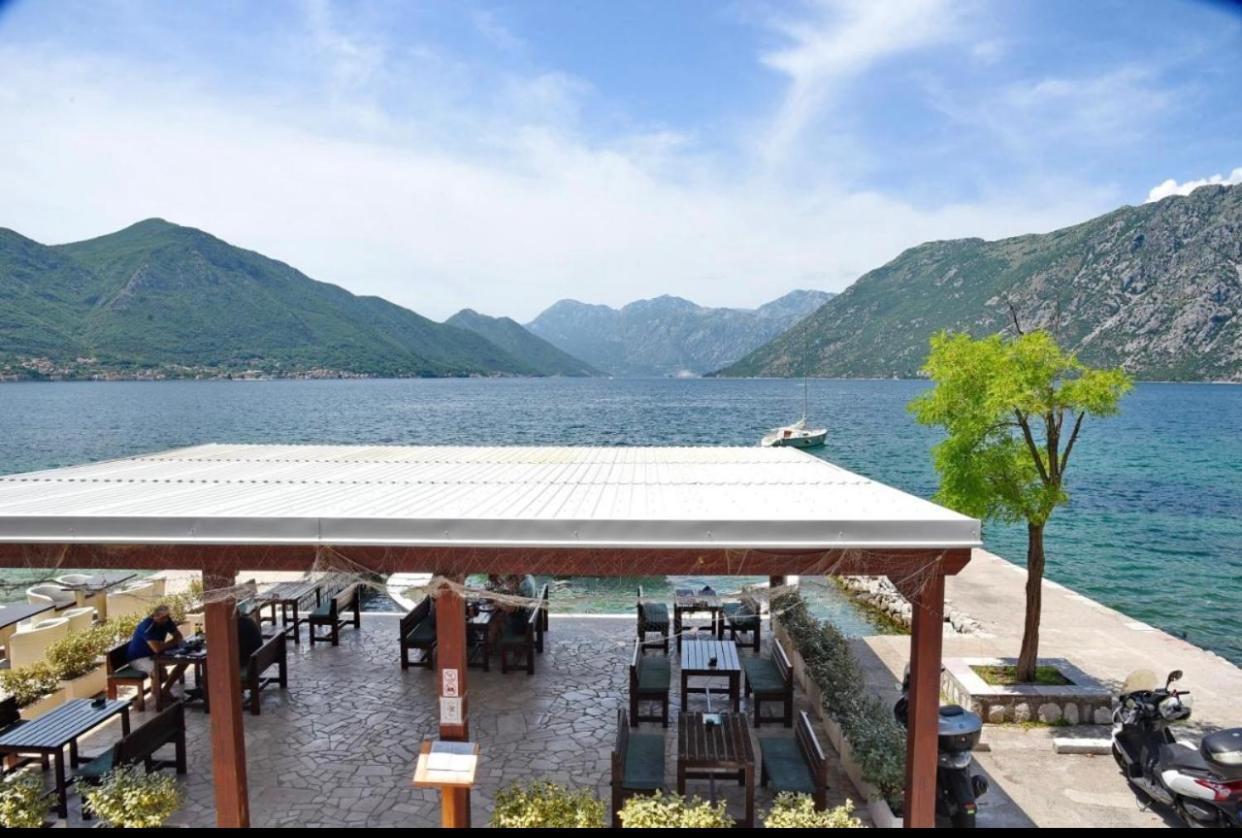 Apartments Barba Kotor Eksteriør billede